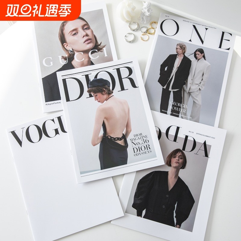 ins网红杂志书本拍照道具英文书摄影背景软装饰卡片欧美封面模特