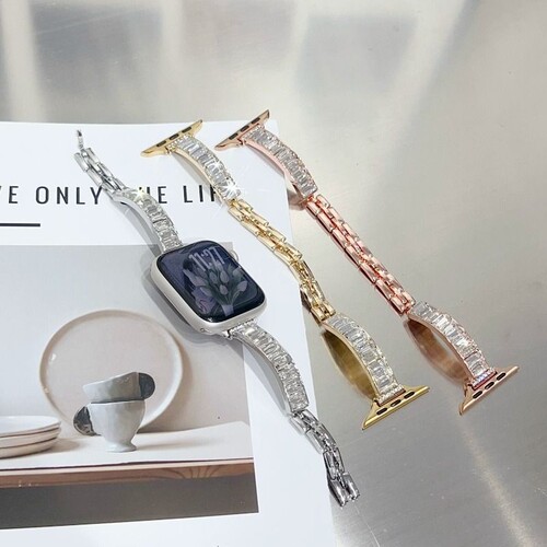 适用苹果ApplewatchS11/S10镶钻金属表带SE/UItra3/2/1弯片S9/8/7精致时尚轻奢手表带女