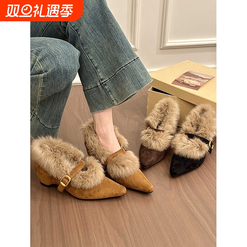 titing老钱系欧尼！复古绒面毛毛边坡跟单鞋女冬韩版搭扣加绒单鞋