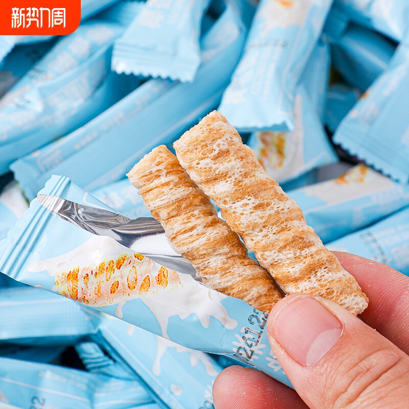 办公室整箱零食鸡蛋卷饼休闲食品