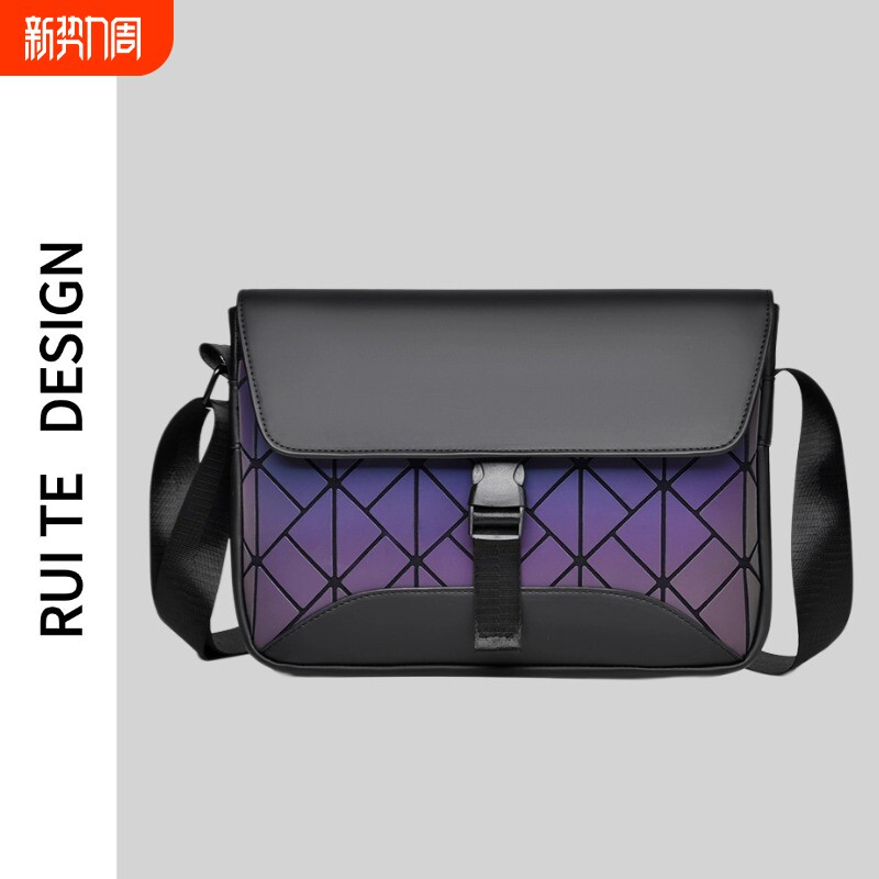 2026春季男士单肩斜挎背包时尚潮流小方包简约男士单肩斜挎休闲包