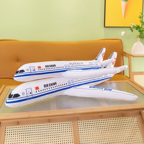 中国航空飞机模型毛绒玩具抱枕