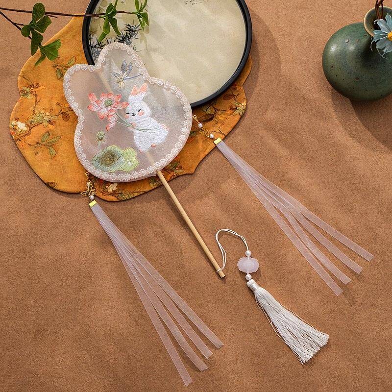 国风新中式拍照道具竹编古风宫扇汉服扇子团扇女童长柄流苏刺绣