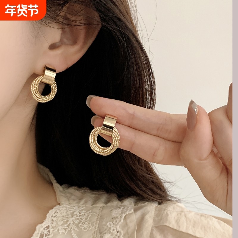 欧美风镂空圆圈耳钉时尚气质百搭耳环小众耳饰无耳洞耳夹金色银色