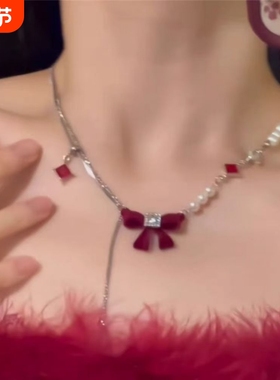红色丝绒蝴蝶结项链轻奢小众设计甜美精致配饰毛衣链圣诞新年礼物