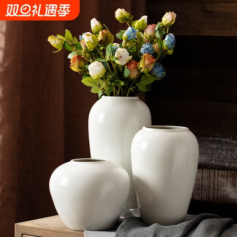 景德镇纯白色北欧复古现代创意家居装饰陶瓷摆件插干花石榴花瓶