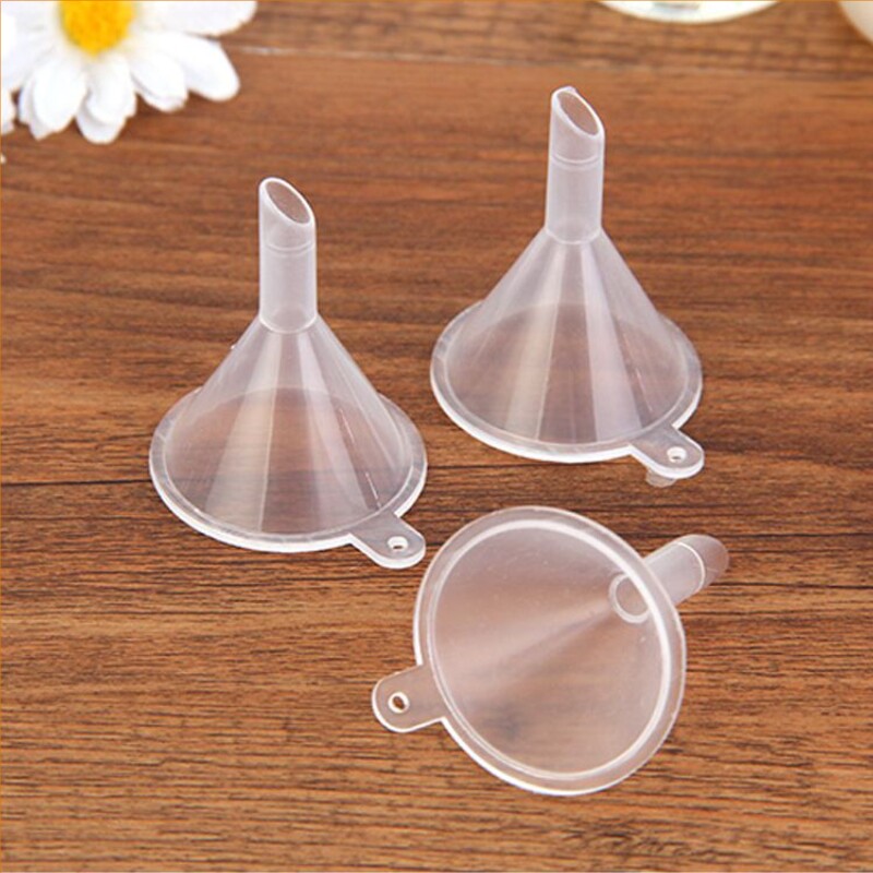 小漏斗迷你小号液体分装塑料漏斗油漏子香水爽肤水化妆品分装工具