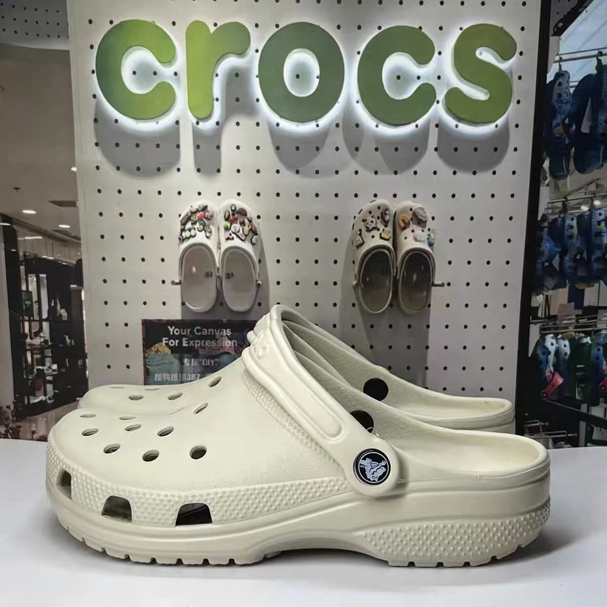 Crocss卡骆驰洞洞鞋成人经典明星同款男女儿童防滑沙滩鞋户外凉鞋,模玩/动漫/周边/娃圈三坑/桌游,动漫T恤/鞋帽/服装,淘宝优惠券,粉丝福利购,淘宝优惠卷