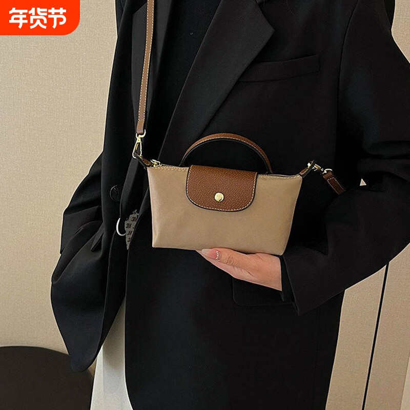 单肩斜挎迷你尼龙饺子包百搭手拎包小方包休闲手提手机包零钱包