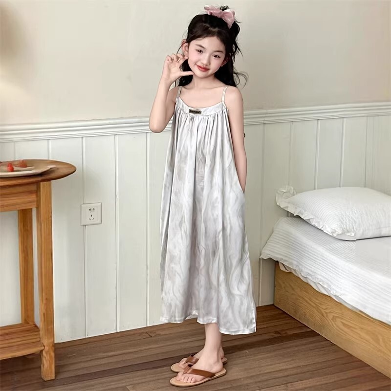 女童吊带睡裙夏季2026新款女大童洋气时髦睡衣女孩冰丝薄款睡衣裙