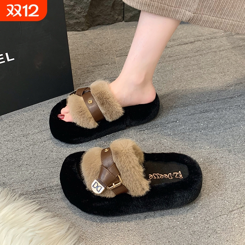 卡竹厚底毛毛拖鞋黑色