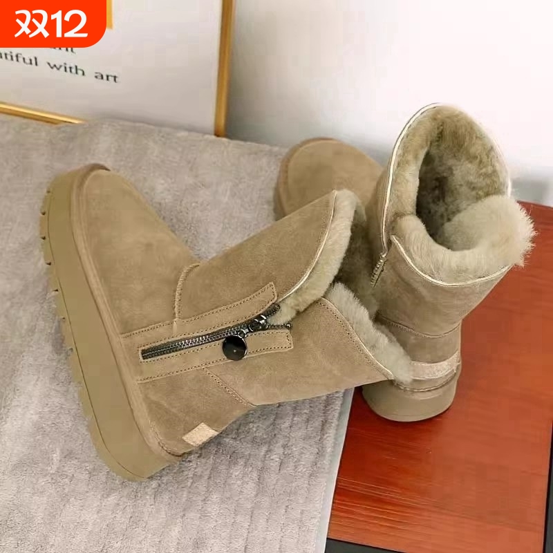 他她女孩东北雪地靴女款2025冬季中筒软皮厚底皮毛一体保暖防水