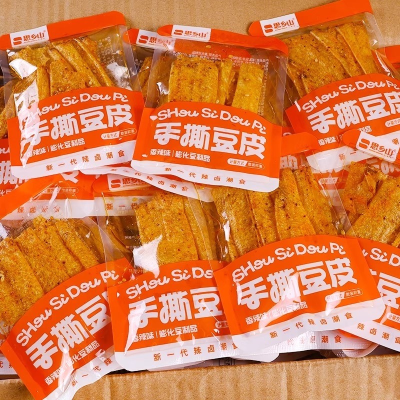 思乡山手撕豆皮湖南特产平江香辣豆干麻辣零食辣条小包装怀旧零食