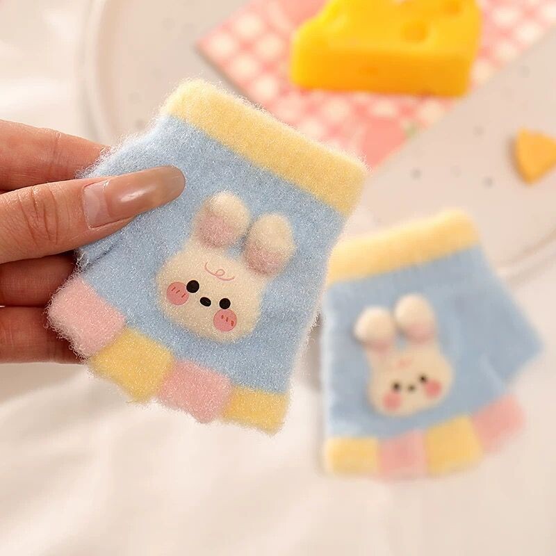 0-3岁宝宝手套保暖婴幼儿小半指套男童女童女孩秋冬儿童毛绒紫色