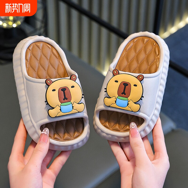 新款拖鞋2026儿童夏季外穿卡通轻便舒适软底男女童防滑沙滩拖鞋