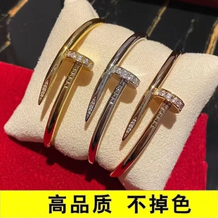 轻奢叮子手镯男女款镀18K金不掉色高级感镶钻情侣手环情人节礼物