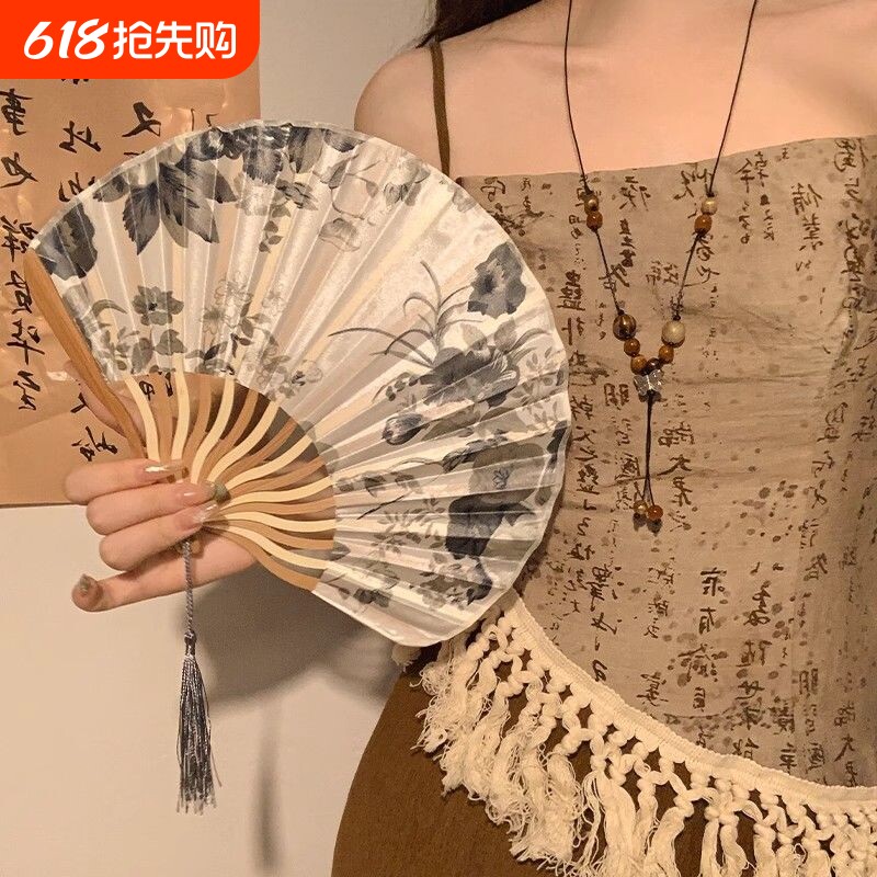 小扇子随身便携古风贝壳扇折叠清凉扇道具汉服古典中国风扇子折扇