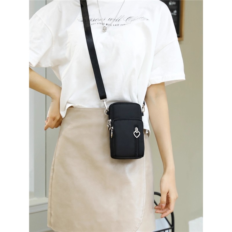 2025手机包女斜挎迷你小包包夏季装手机布袋竖挂脖手腕零钱包轻便