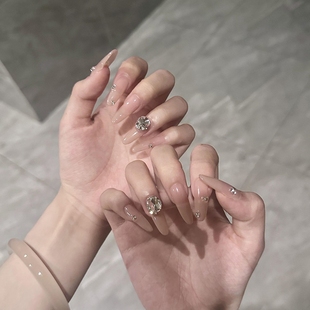 穿戴甲新款纯欲满钻裸色高级美甲贴片爆闪钻纯欲风纯手工椭圆正常