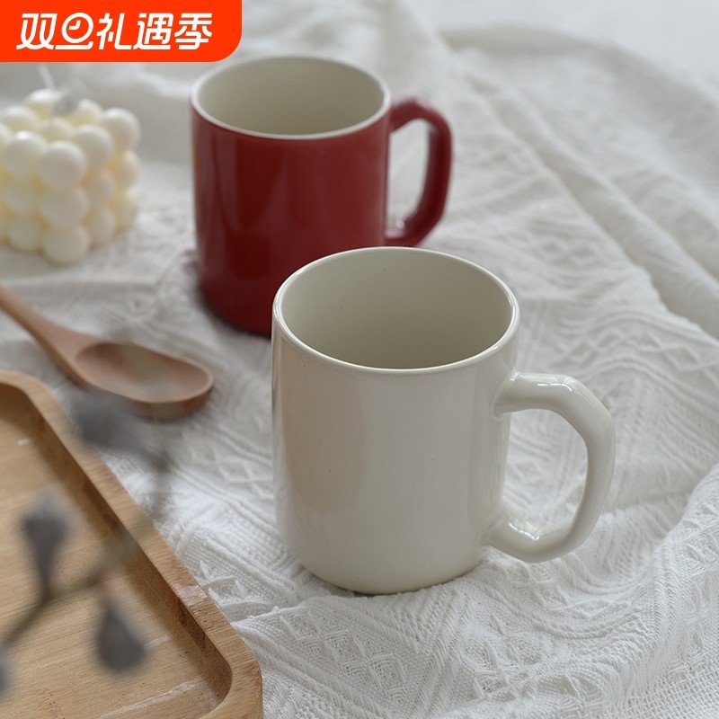 ?红色马克杯女咖啡杯日式高颜值简约水杯情侣杯子陶瓷纯色