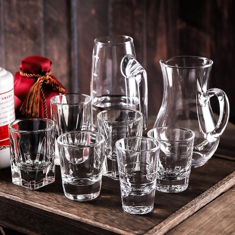 玻璃2二两白酒杯烈酒杯啤酒杯一口杯鸡尾酒杯6只套装家用饭店酒吧