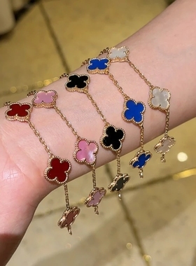 红玉髓镭射五花四叶草手链女18K小众轻奢首饰叠戴万花筒手镯黄金