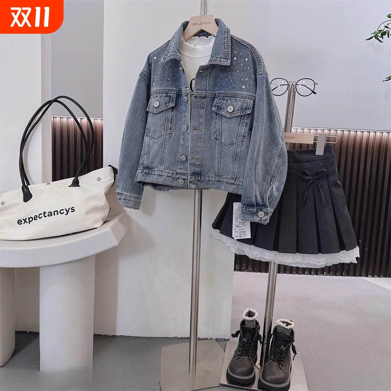 童装儿童韩版时尚烫钻牛仔外套女童大童春秋季新款时髦短款夹克衫