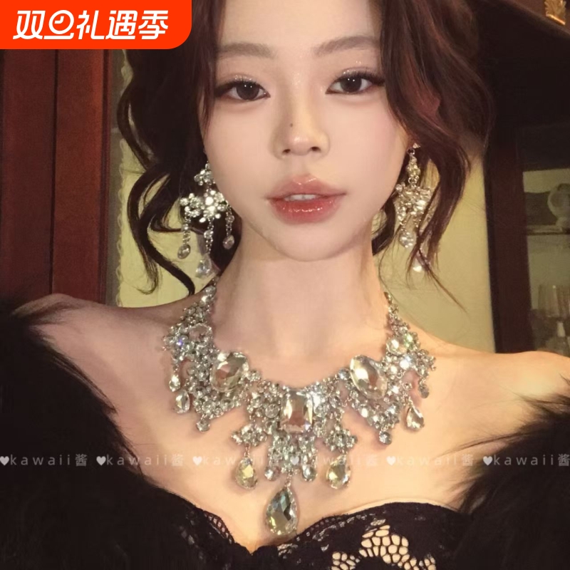 重工爆闪满钻水滴项链耳环套装2025新款轻奢高级感宴会晚礼服配饰