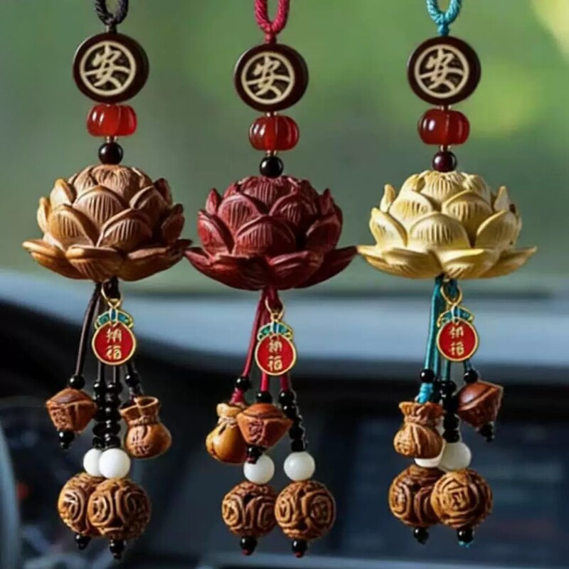 精品汽车挂件黄杨木桃木莲花车载挂饰高挡车内后视镜吊饰工厂