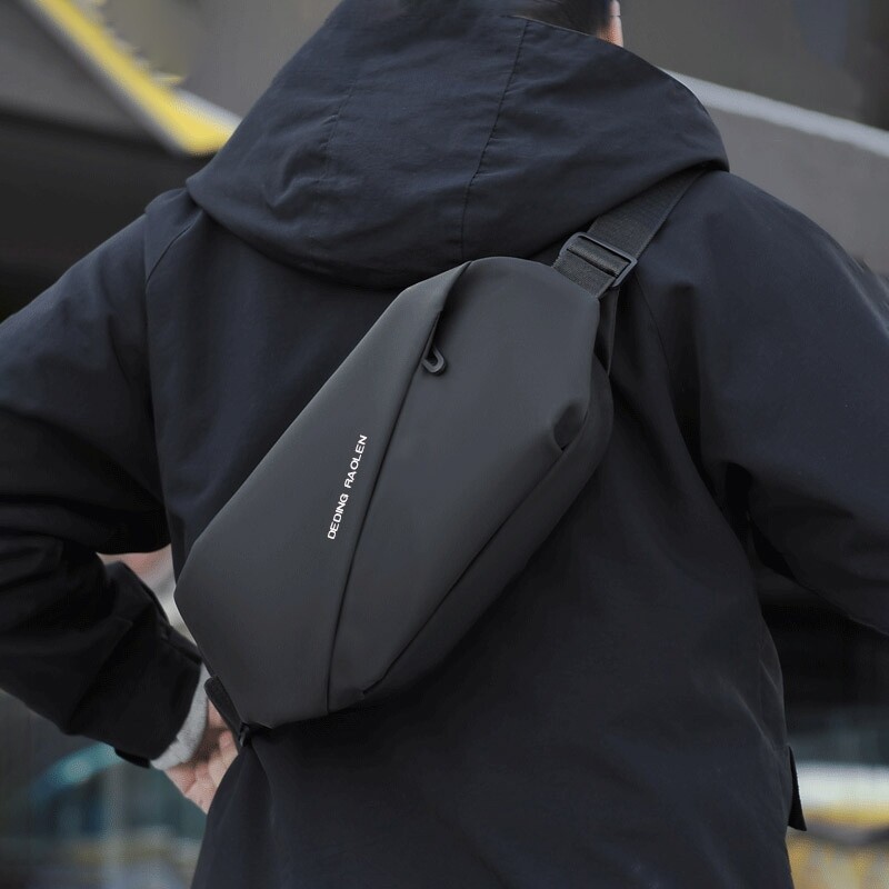 斜挎包潮小包休闲胸包男挎包ins单肩胸前包新款男士腰包背包肩包