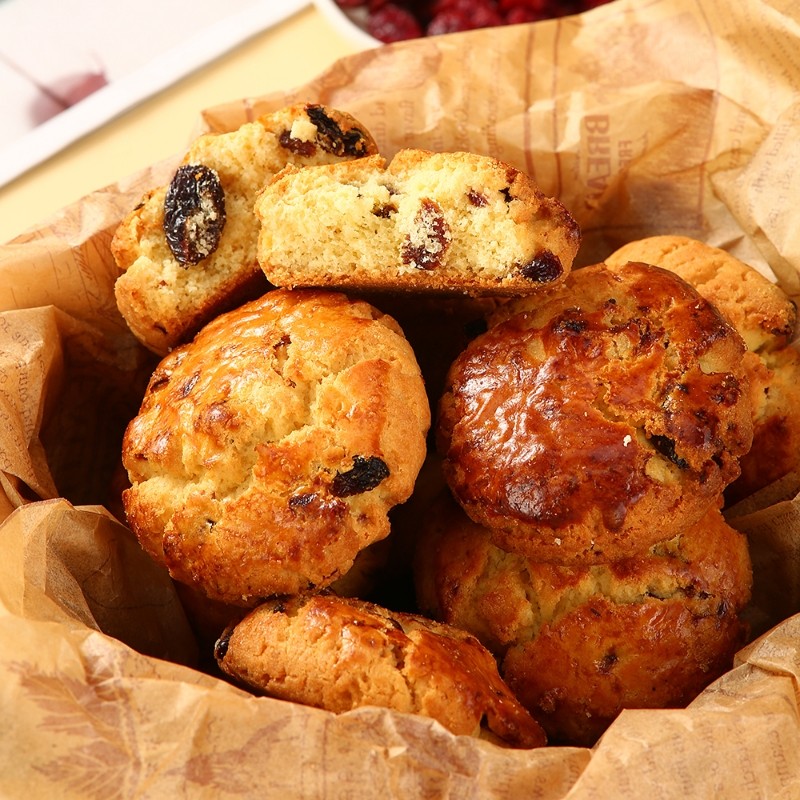蔓越莓司康奶酥糕点曲奇黄油小饼干学生早餐零食茶点独立包装健康
