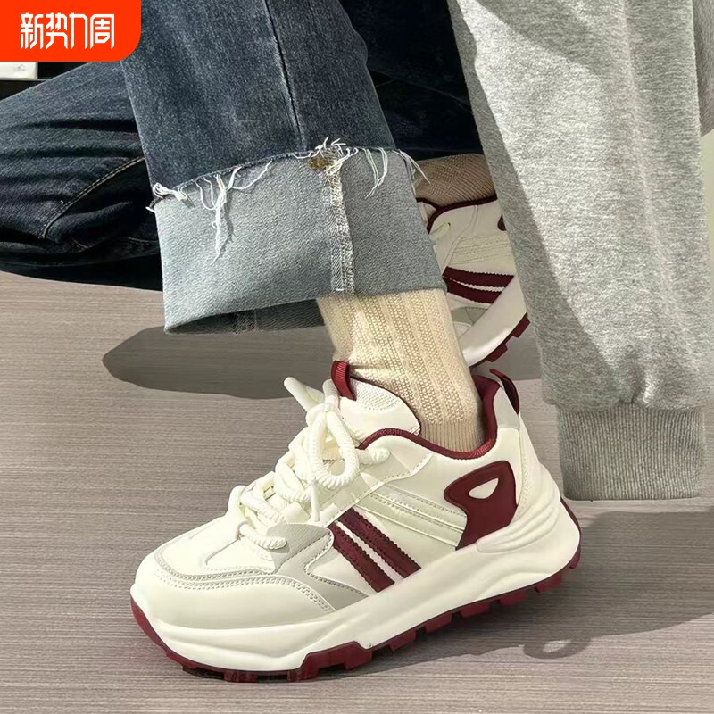 2026春季新款运动休闲鞋女爆款轻便软底老爹鞋百搭鞋子女网面圆头
