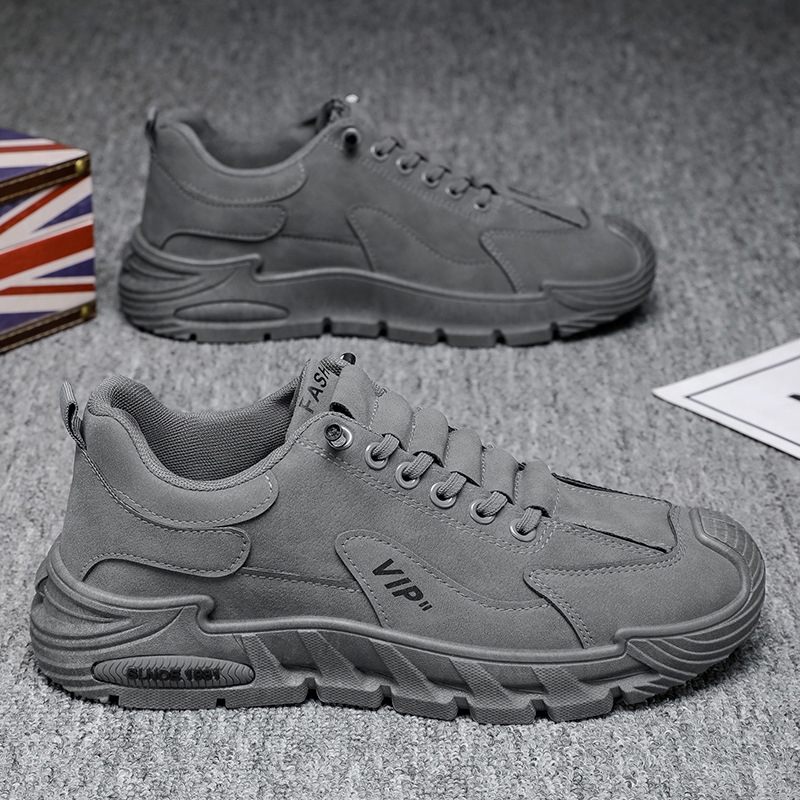 品牌断码男鞋夏季新款透气工地上班鞋子男防滑耐磨运动鞋休闲工装