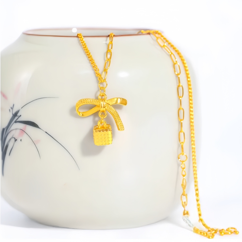 仿金店同款小方糖爆闪丝带蝴蝶结公主风龙鳞项链时尚高级感锁骨链