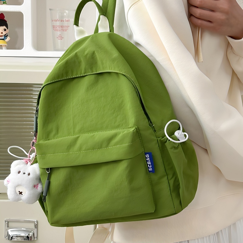 双肩包女旅游轻便2025新款小型女生高颜值旅行背包女士外出小书包