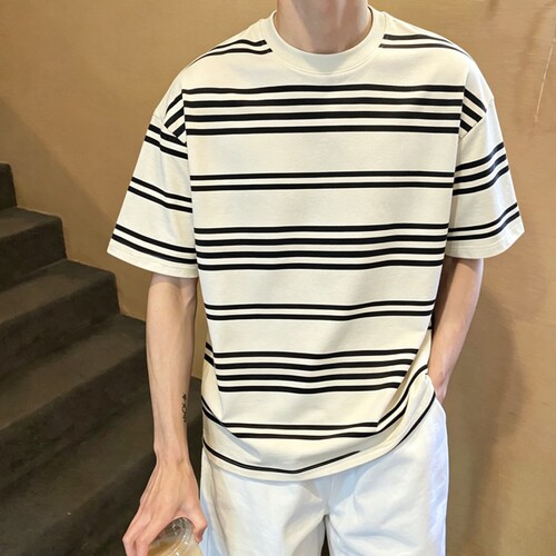 夏季新款2026条纹短袖t恤男上衣ins半袖体恤美式男士宽松白色黑色