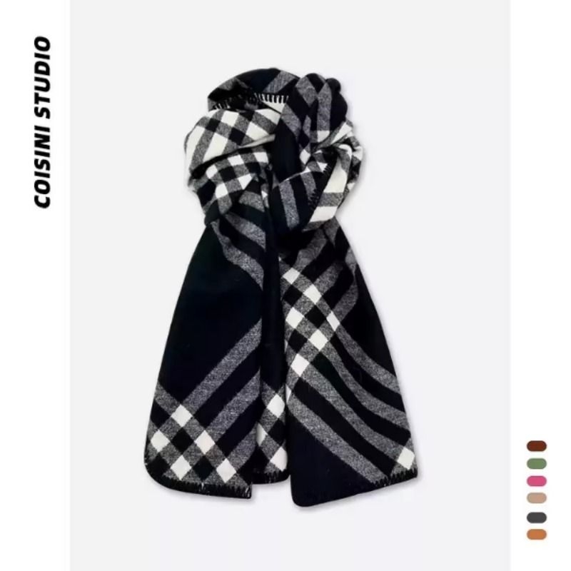 2025新款明星同款格纹仿羊绒围巾女秋冬保暖围脖黑色双面格子流苏