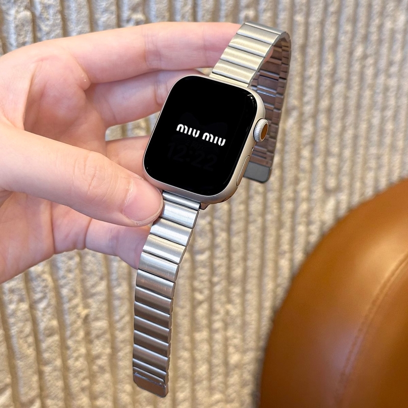 适用applewatch竹节磁吸金属细表带iWatch10/9/8/7新款方块小蛮腰钢带不锈钢苹果手表se高级腕带女夏季