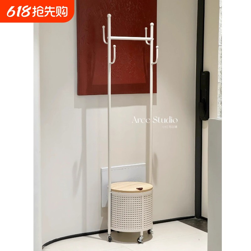奶油风衣帽架落地卧室可移动挂衣架北欧简约仿藤编脏衣篓收纳衣架