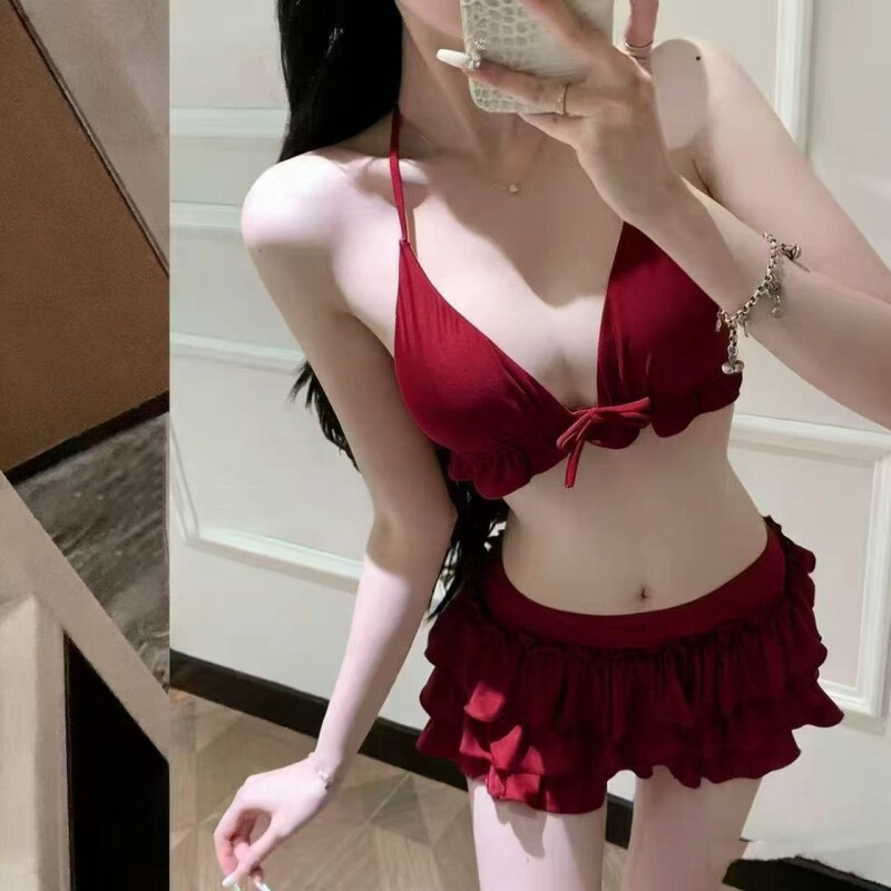 甜美少女三件套分体泳衣女性感辣妹比基尼小胸遮肉蛋糕裙度假温泉