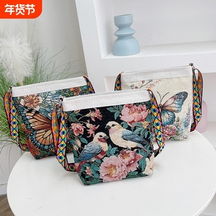 新款时尚日韩单肩小包民族双面包女帆布包刺绣卡通外出手机包女包