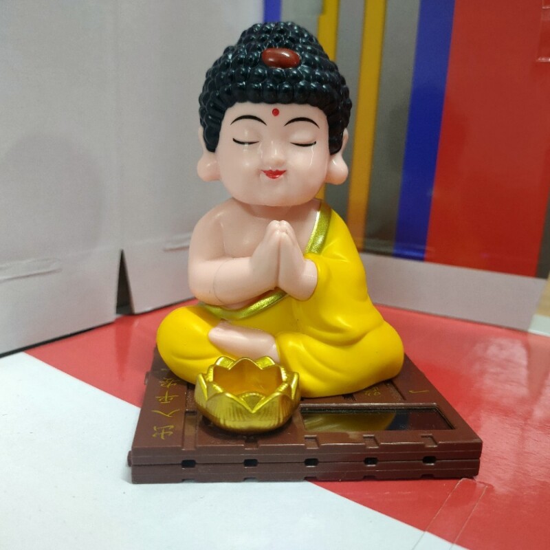 太阳能摇头如来佛汽车摆件车内装饰品点头公仔家居摆件用品