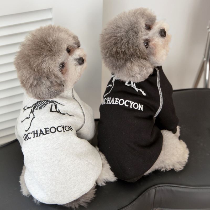 宠物狗衣服秋冬装防掉毛雪纳瑞泰迪博美加绒保暖连帽卫衣厂家直售