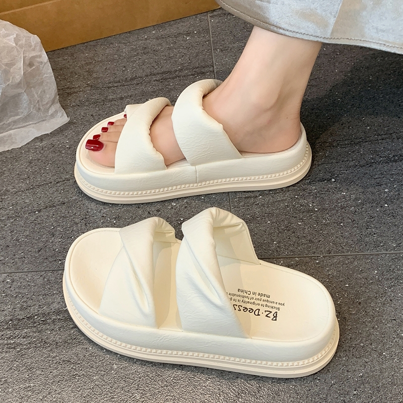 厚底褶皱夏季凉拖鞋女2025新款休闲百搭外穿面包拖鞋鞋子防水中跟