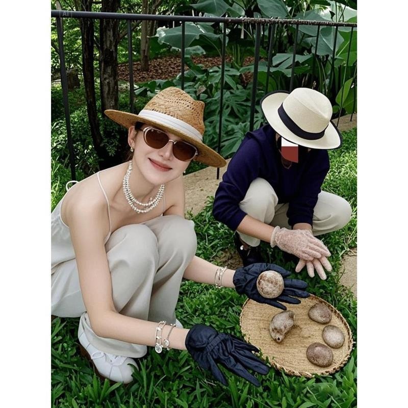 法式老钱风镂空夏季草编草帽女巴拿马度假防晒遮阳帽沙滩帽子平顶