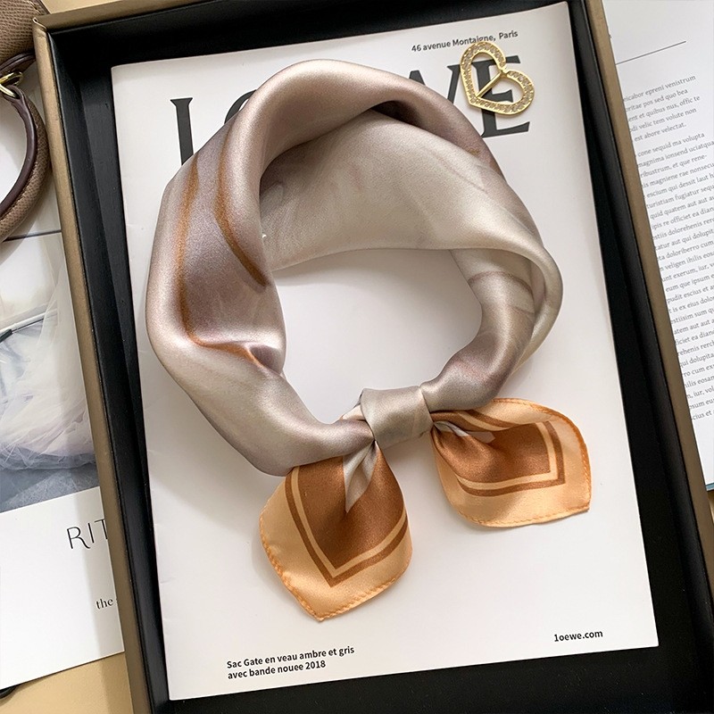 100%真丝桑蚕丝丝巾春秋夏季小方巾女百搭新款洋气时尚围巾领巾