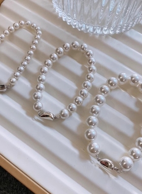 澳白色强光珍珠手串女款冷淡风正圆人造珍珠百搭叠戴手链小众简约