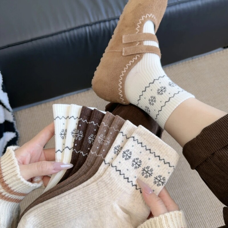袜子女秋冬中筒袜复古瑜伽袜子ins费尔岛长筒棉袜百搭休闲堆堆袜