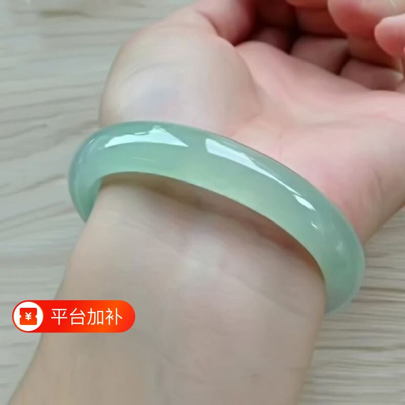 送证书专柜正品新坑翡翠玉手镯女款浅绿玉石玉镯子石英岩女圈口
