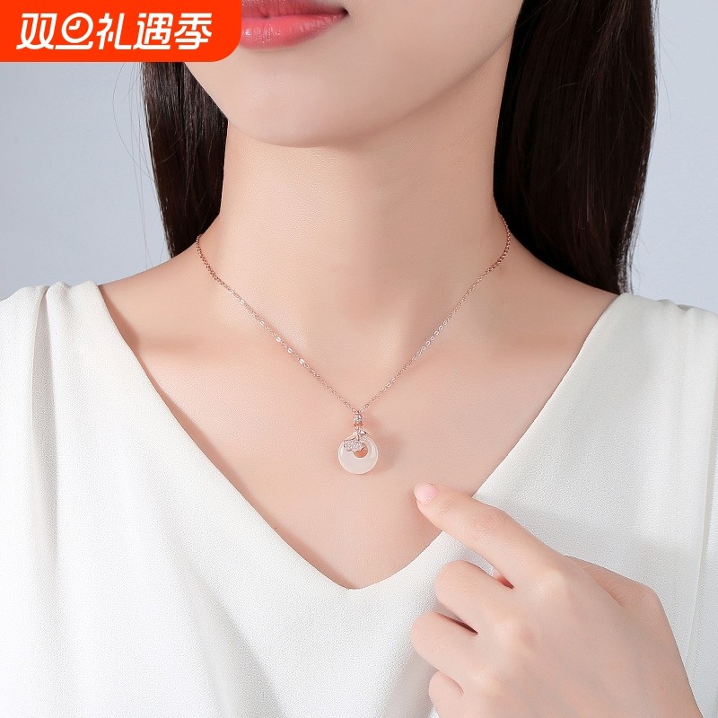 三生有幸纯银925项链国潮民族风杏叶锆石锁骨链ins平安扣玉髓吊